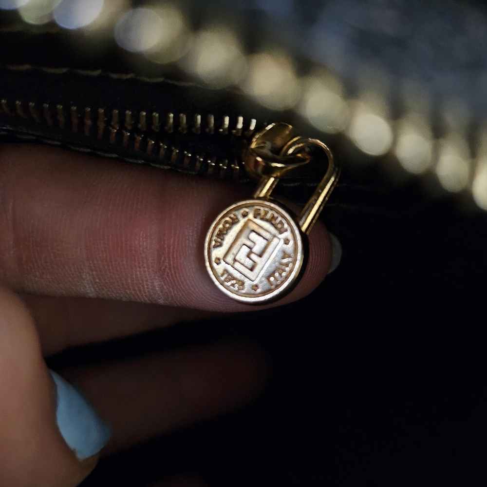 Fendi Black and Tan Striped Fringe Crossbody Bag - Picture 6 of 9
